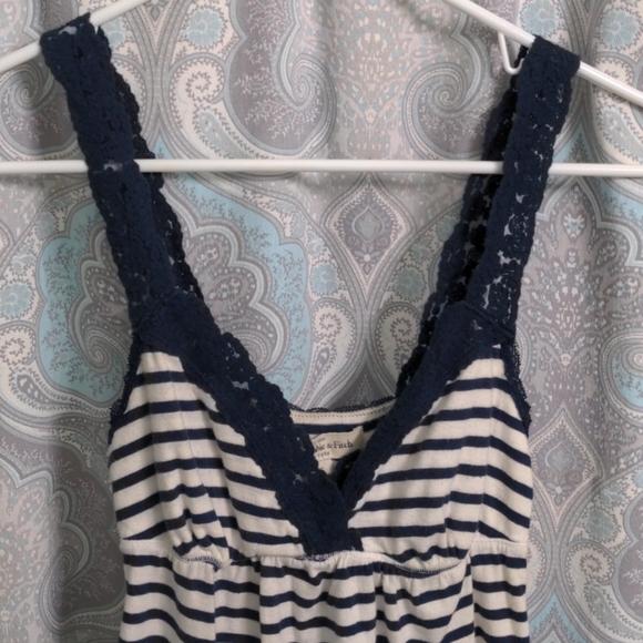 Striped tank top - Picture 2 of 4